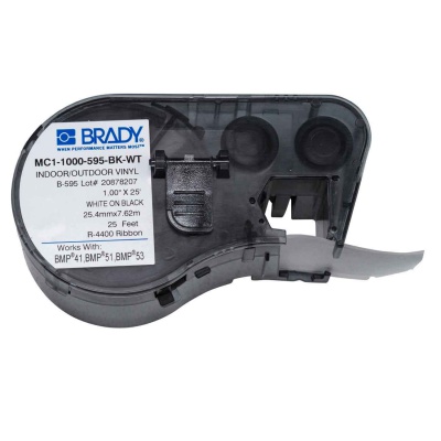 Brady MC1-1000-595-BK-WT / 131606, benzi autoadezive 25.40 mm x 7.62 m