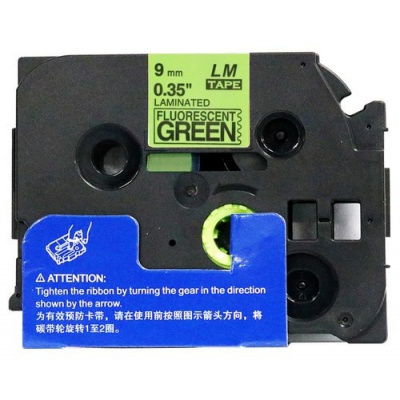 Banda compatibila Brother TZ-D21 / TZe-D21, semnal 9mm x 8m, text negru / fundal verde